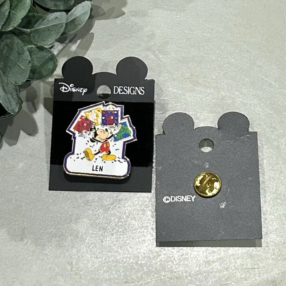 Disney Personalized‎ Enamel Souvenir Lapel Name Pin 